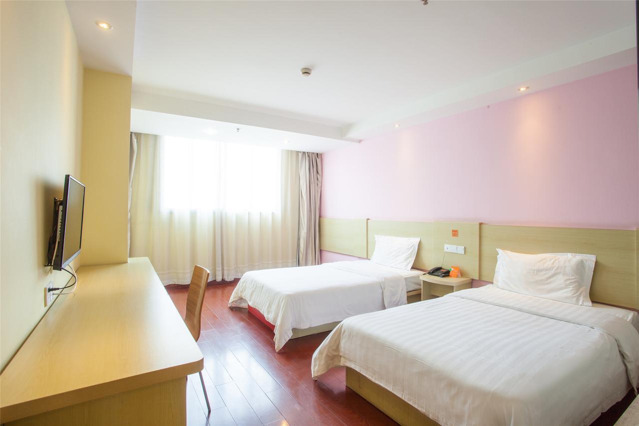 7Days Inn Qingdao Development Zone Jinshatan חדר תמונה