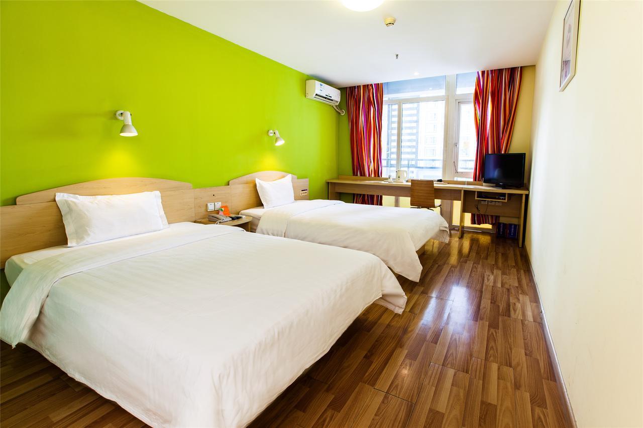 7Days Inn Qingdao Development Zone Jinshatan מראה חיצוני תמונה