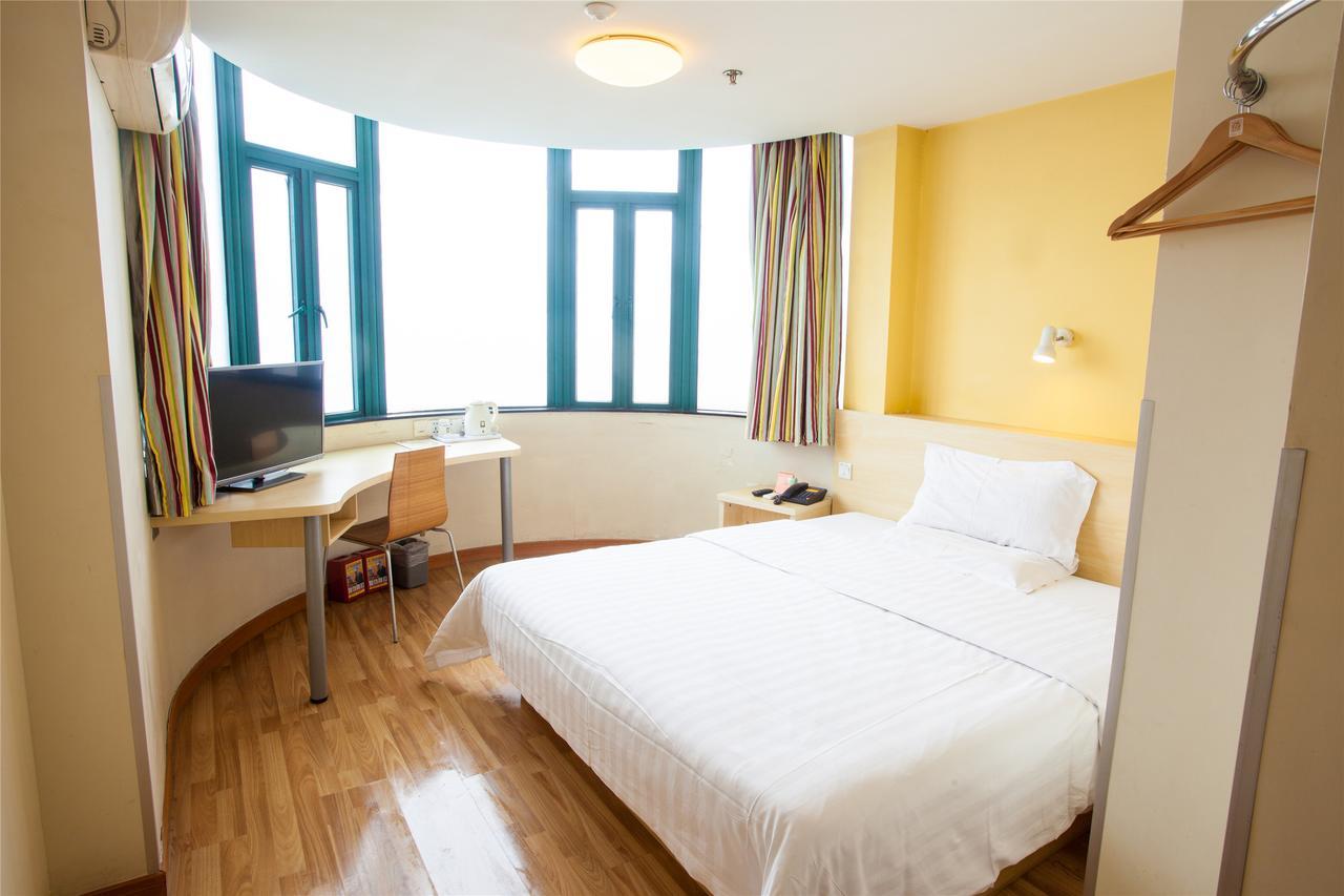 7Days Inn Qingdao Development Zone Jinshatan מראה חיצוני תמונה