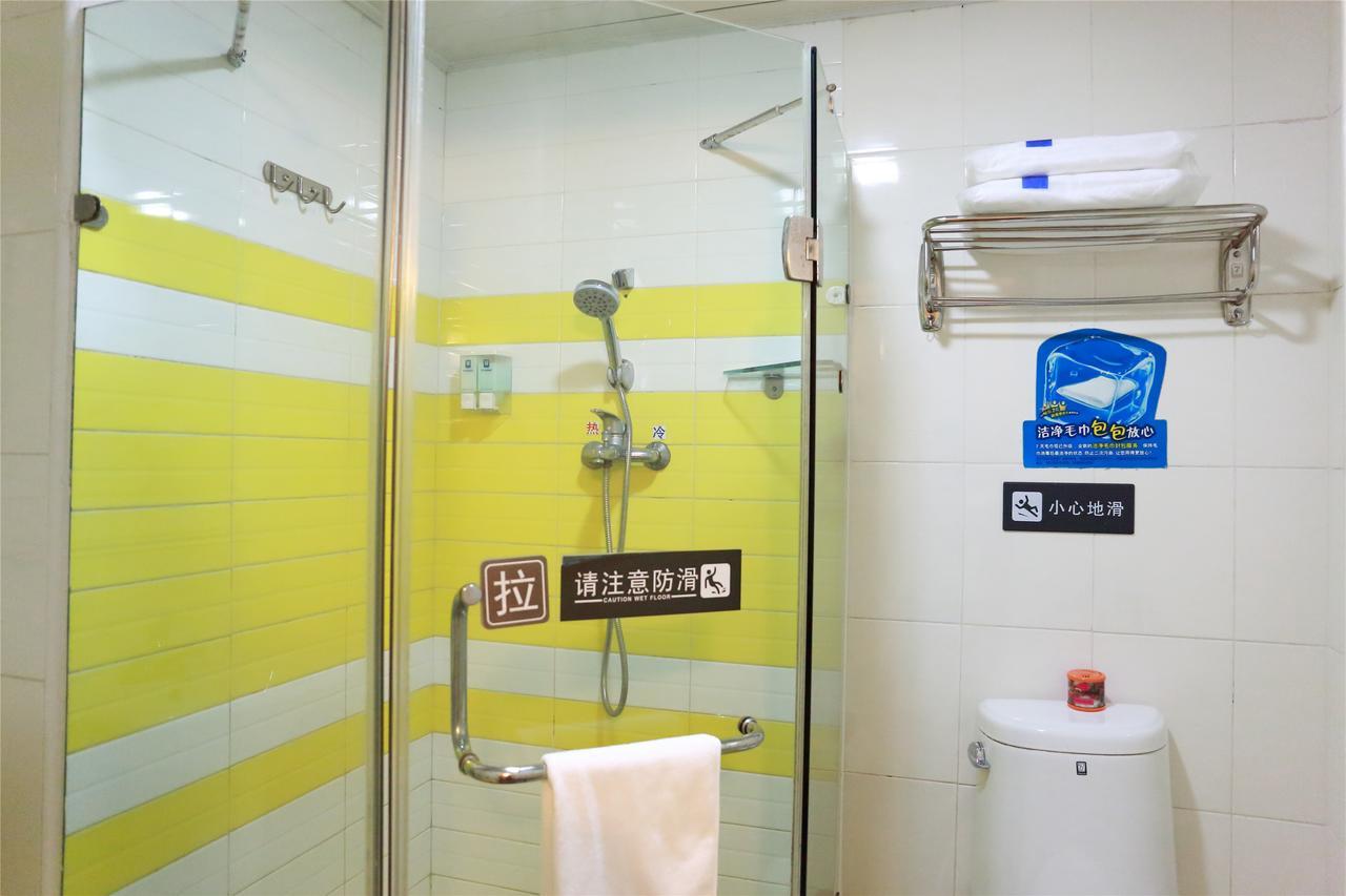 7Days Inn Qingdao Development Zone Jinshatan חדר תמונה