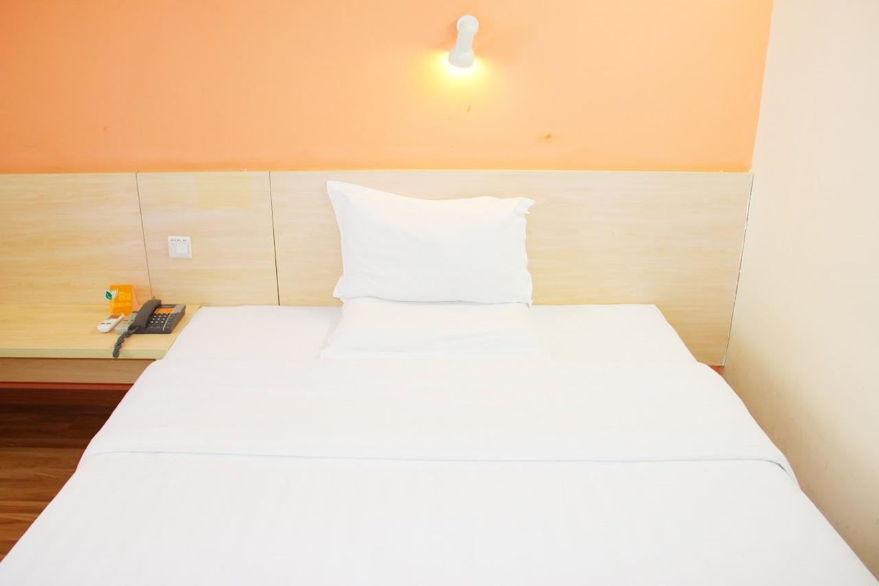 7Days Inn Qingdao Development Zone Jinshatan מראה חיצוני תמונה